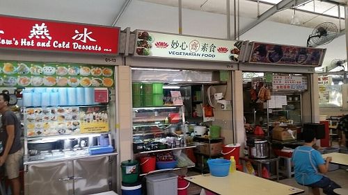 stall front at Miao Xin 妙心斋 in Central Singapore