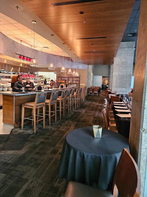 The bar and beautiful dining room to the right at Etch in Nashville