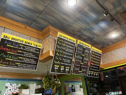 Drink menu at Loko Wraps in Kailua Kona