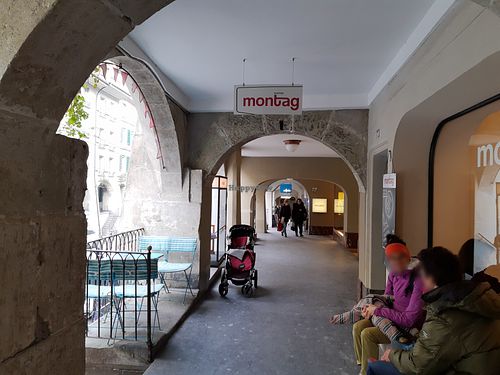 Exterior (cafe on the right) at Kaffee Montag in Bern