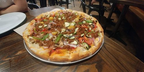 Vegan Pizza at zpizza in Los Angeles