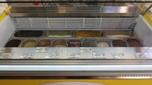 Vegan ice cream at Joy Madal in Geneva