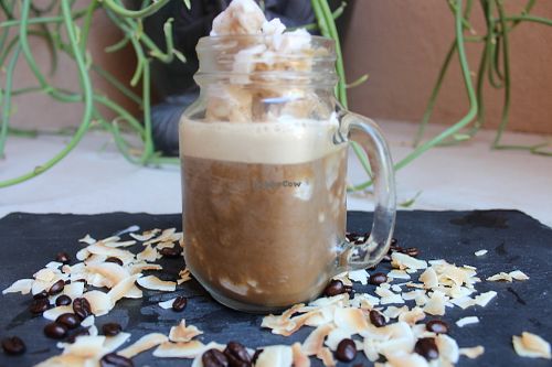 Have you heard  We've got organic superfood coffees! Organic cold brew coffee blended with ice and coconut cream OR Take yours hot with our bulletproof addition and added @longevitypower he shou wu or longevity blend. Coffee...upgraded. We add special herbal blends, superfoods, and healthy fats to our coffees to cut out the gitter and the crash. Plus, adding superfoods like these to your coffee actually helps you uptake the nutrients and the fat helps your body absorb those nutrients. Coffee dilates the cells to let the #plantmedicine in   at Pure Joy Kitchen in Bend