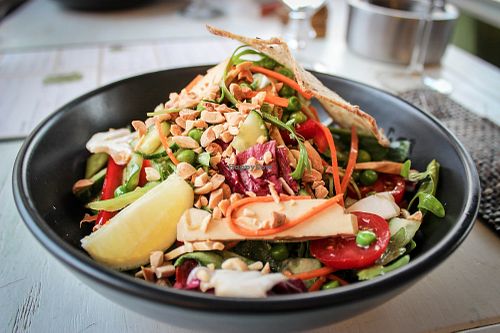 Spring Thai salad with smoked tofu at Green Cuisine in Minsk