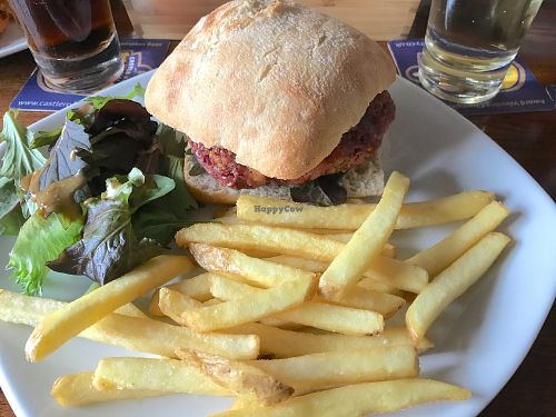 Vegan Tempeh Burger at The Horse & Plough in Nottingham