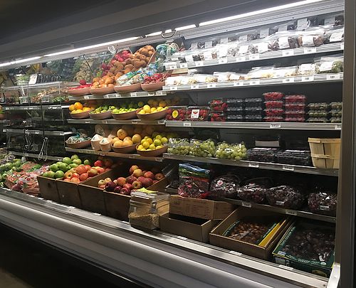 Fresh organic berries  at Natural Selection Food & Wine in Grass Valley