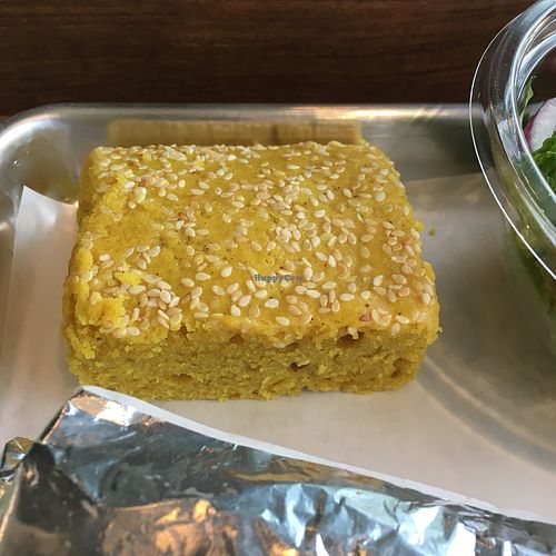 Sfouf végétalien at Falafel Avenue - Mont-Royal in Montreal