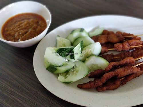 Satay with cucumber and peanut gravy at SHU Vegetarian 蔬方斋 - Ang Mo Kio  in Northeast Singapore