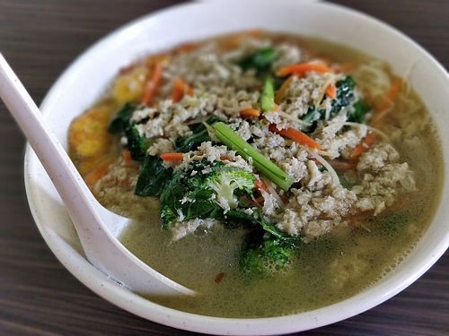 Ginger Mee Sua soup with egg at SHU Vegetarian 蔬方斋 - Ang Mo Kio  in Northeast Singapore