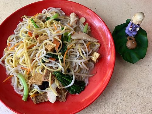 Hokkien noodles. 
photo by Mr Henry Lau at Fu Yuan 福缘素食 - Blk 86 Bedok North in East Singapore