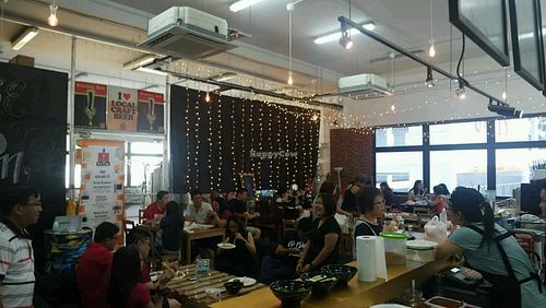 interior decor at Marimarimo Vegetarian in West Singapore