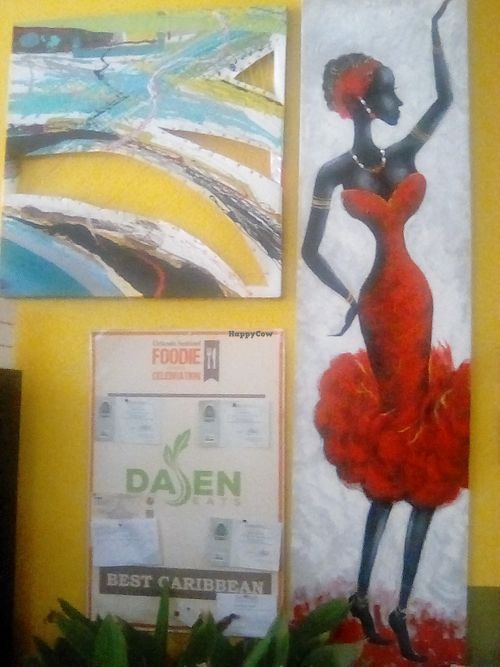 Decor at Dajen Eats in Eatonville