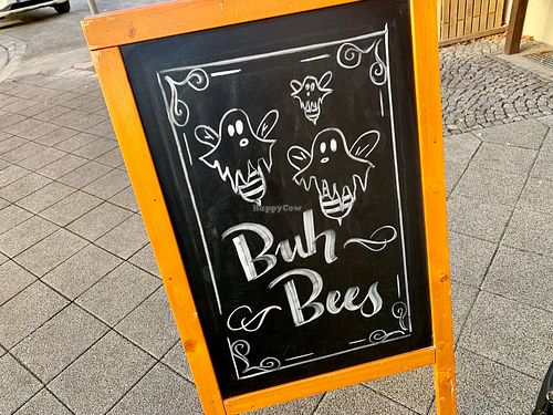 tee hee at Crops in Magdeburg