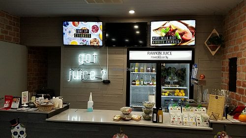 inside at Rawkin' Juice in Santa Monica