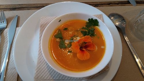 Butternet, sweet potatoes soup at Vert Bouteille in Lisle-sur-la-sorgue