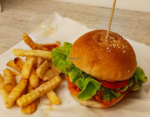 BBQ Jackfruit "Pulled Pork" Sandwich at Hua Hin Vegan Cafe and Wine in Hua Hin