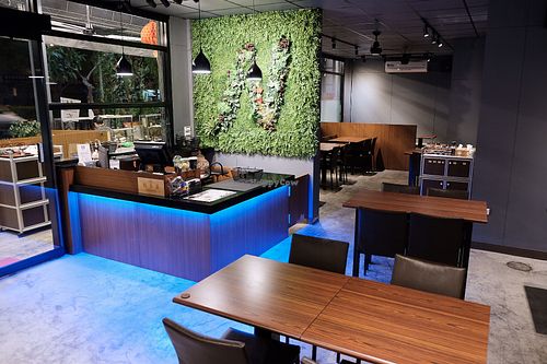 Indoor seating  at Dà ZìRán Shū Shí 大自然蔬食 - Nature's Finest  in Kaohsiung