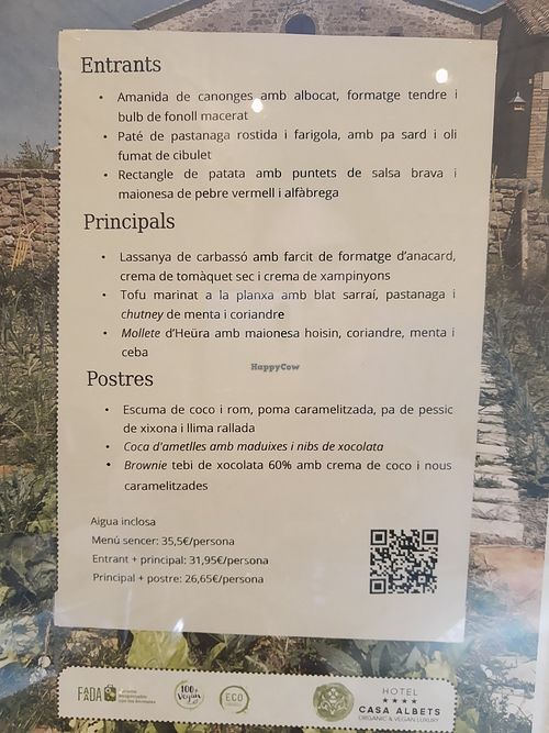 Changing menu at Casa Albets in Lladurs