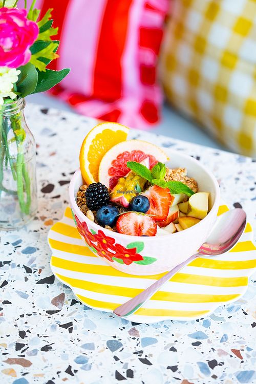 ETN granola bowl at ETN in Enschede