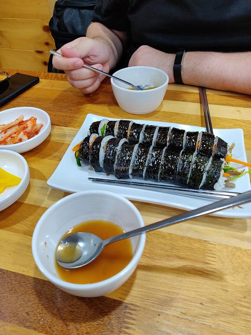 Kimbab at Kimbab Sarang - 김밥사랑 in Seoul