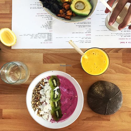 Dragon fruit smoothie bowl and mango smoothie  at Bowl in Mykonos