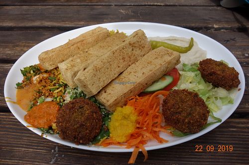 Tofu plate with rice (vegan) at Kabibi in Karlsruhe