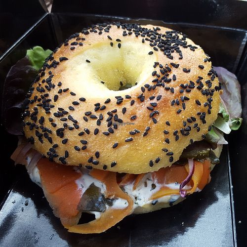 Bagel with 'cream cheese' and 'salmon' at L'Ere Vegane in Strasbourg