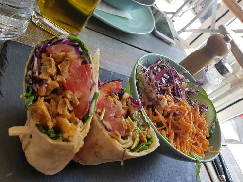 wrap at Veggiezz - Opernring in Vienna