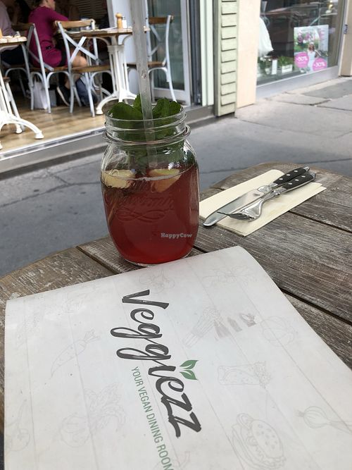 Ginger ? Lemonade. View from street seating   at Veggiezz - Opernring in Vienna