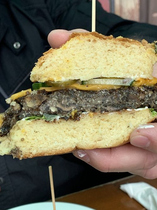 Mushroom burger at The Judgy Vegan in Brussels
