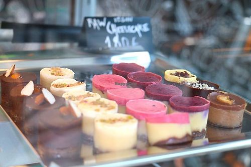 raw vegan cheesecake in many variations at Vegg-Go in Vienna