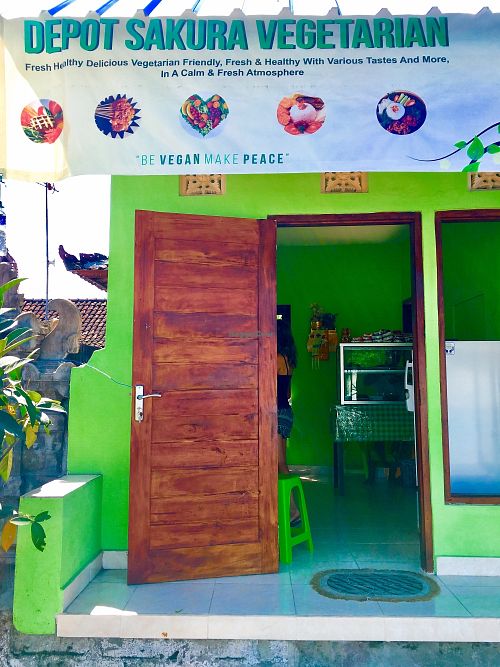 Look for the vegan sign “Be vegan, Make Peace” at Depot Sakura Vegetarian in Manggis