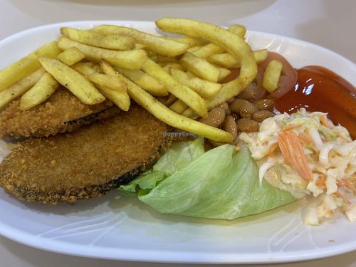   at Li Wei Vegetarian 笠维素食 in Northeast Singapore