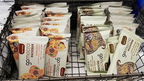 vegan bars at LAX - Earthbar - T6 in Los Angeles