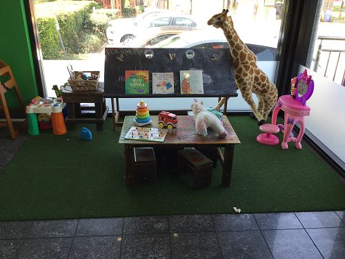 kids play area at Charlie's Raw Squeeze in Clayfield