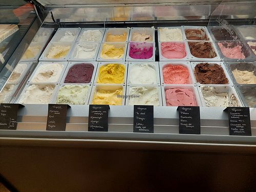 Half of the flavours are vegan so as summer 2024 at Mama Elba in Madrid