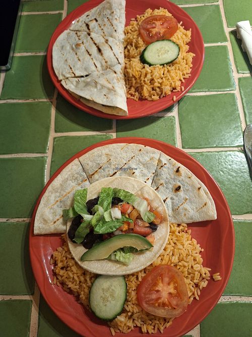 Tacho und Quesadillas at Ahora Mexican Cuisine in Ottawa