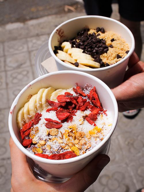 primo and tradicional acial bowls at Almalibre Acai Bar in Barcelona