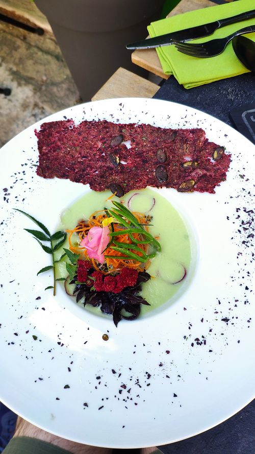 Gazpacho de concombre at Annadata in Saint-malo