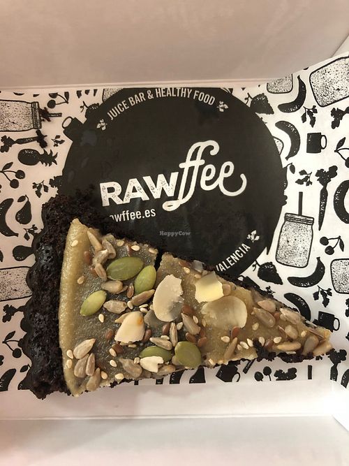Vegan Brownies for Breakfast! at RAWffee in Valencia