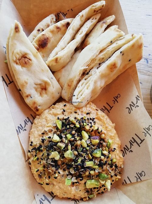 Halloween special: pumpkin hummus & flatbread at Cafe Thrive in Southampton