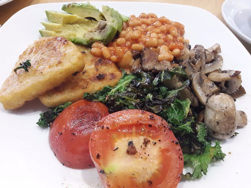 Vegan breakfast  at Cafe Thrive in Southampton