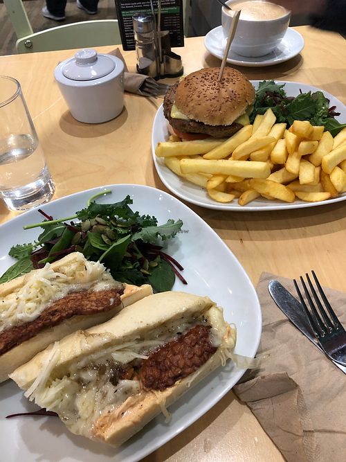 The New Yorker Reuben and Meaty Burger  at Cafe Thrive in Southampton