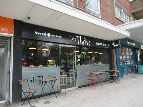 exterior at Cafe Thrive in Southampton