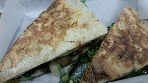 vegan panini at Hawaiian Moons Cafe & Juice Bar in Kihei