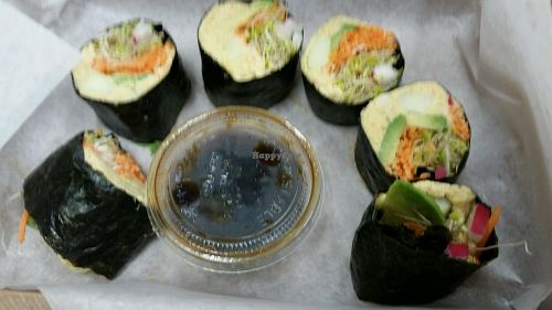 nori rolls at Hawaiian Moons Cafe & Juice Bar in Kihei