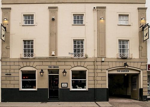 swan frontage at The Swan in Cheltenham