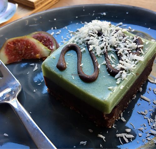 Scoko-Minze Kuchen at SOUL Vegan Coffee Bar in Bremen