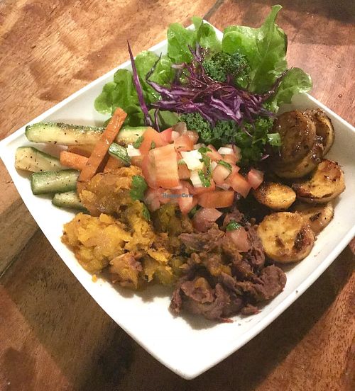 Taste of the tropics plate at Hari OM Food and Wellness in Uvita