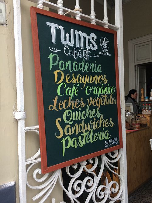 twins at Twins Cafe GF in Lima